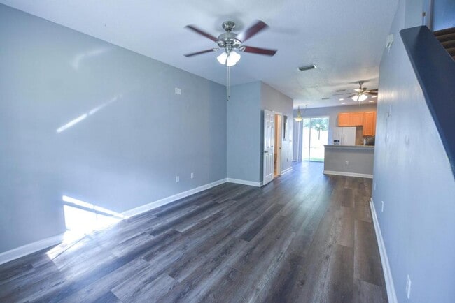 12721 Black Mangrove Dr in Largo, FL - Building Photo - Building Photo