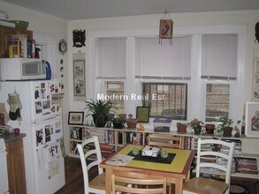 1615 Commonwealth Ave in Boston, MA - Building Photo - Building Photo