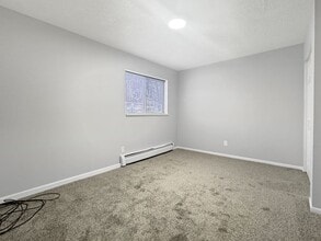 2422 36th St SW in Wyoming, MI - Building Photo - Building Photo