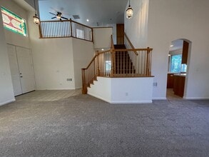 1535 Via Arroyo in Paso Robles, CA - Building Photo - Building Photo