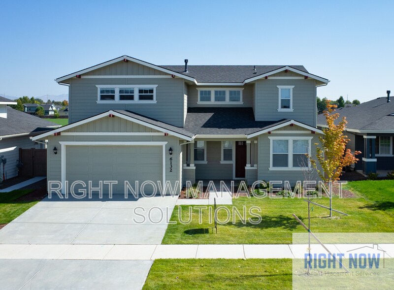6132 S Astoria Ave in Meridian, ID - Building Photo