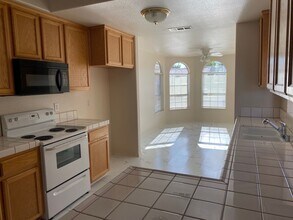 13825 Anacapa Ave in Gustine, CA - Building Photo - Building Photo