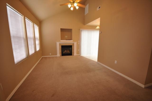 4017 Washington Ave-Unit -103 in Caldwell, ID - Foto de edificio - Building Photo