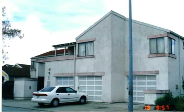 2221 Costa Ave in Richmond, CA - Building Photo - Building Photo