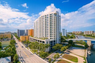 10 SW South River Dr in Miami, FL - Building Photo