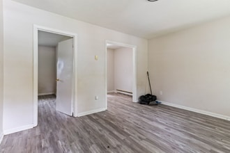 6437 Starbrook Dr in Fayetteville, NC - Building Photo - Building Photo