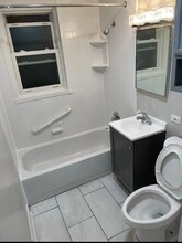 12327 S Justine St in Calumet Park, IL - Building Photo - Building Photo