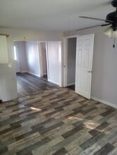 411 N Cochran St in West Frankfort, IL - Building Photo - Building Photo