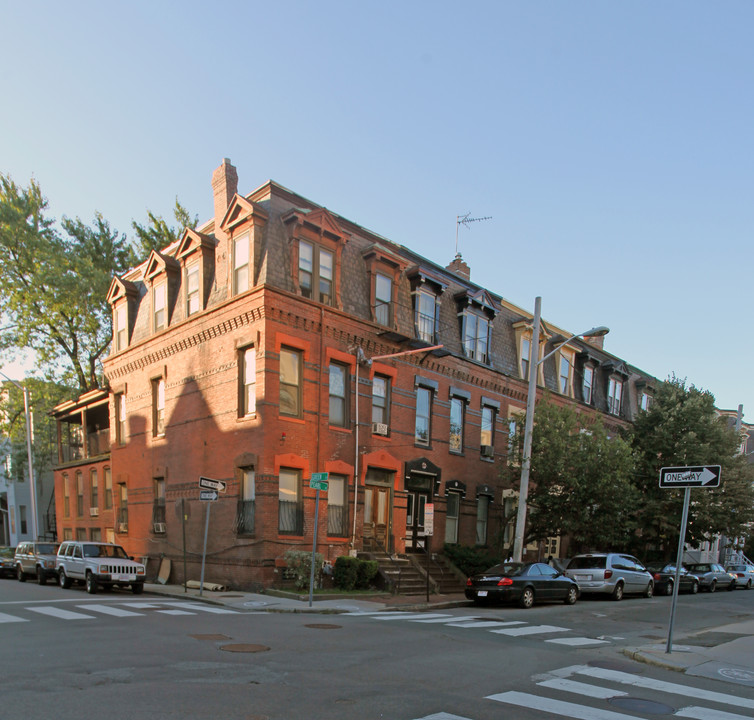 30 Pearl St in Cambridge, MA - Building Photo