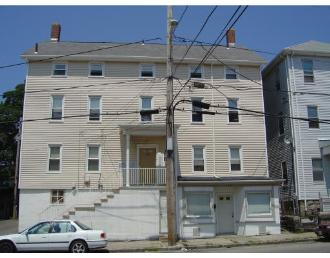 108-110 Hamlet St in Fall River, MA - Foto de edificio