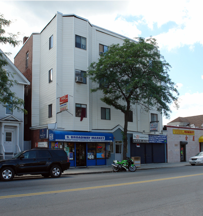 South Broadway Mixed Use in Lawrence, MA - Building Photo - Primary Photo