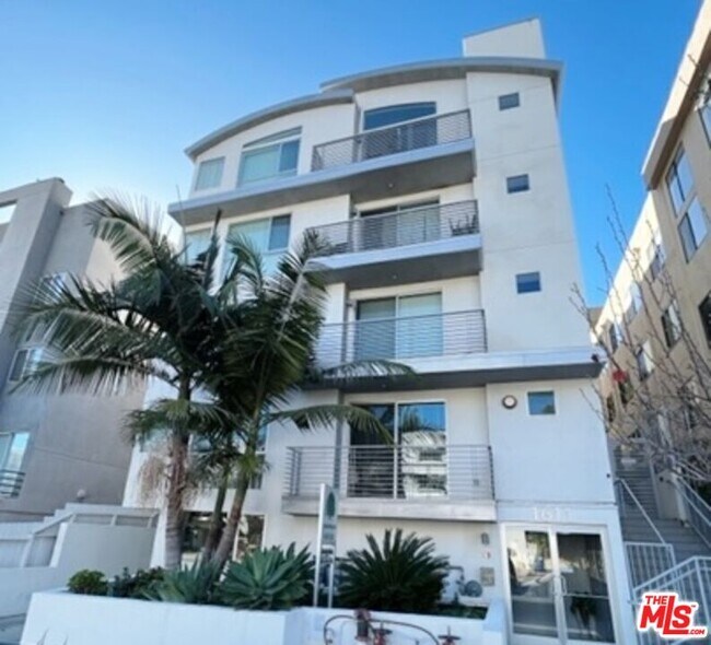 property at 1611 S Beverly Glen Blvd