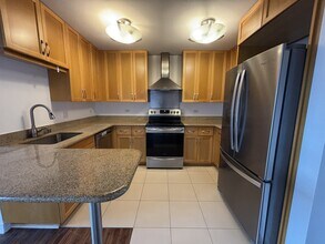 1296 Kapiolani Blvd in Honolulu, HI - Building Photo - Building Photo