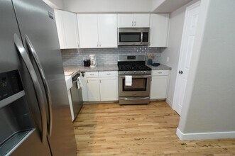 2626 Sierra Dr NE in Albuquerque, NM - Building Photo - Building Photo