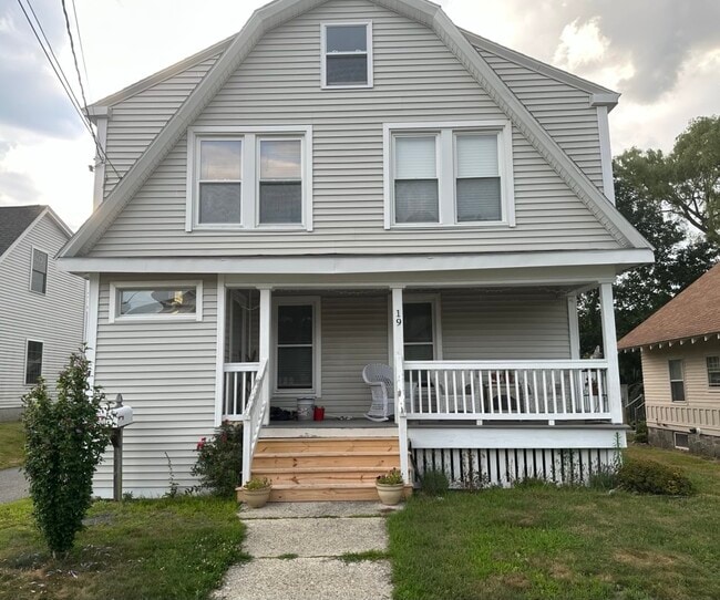 19 Elsmere Ave, Unit First floor