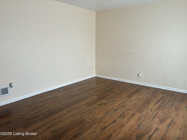 3307 Chinquapin Ln in Louisville, KY - Building Photo - Building Photo