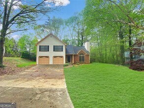 3446 Conley Downs Dr in Powder Springs, GA - Building Photo - Building Photo