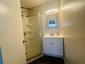 1920 E Edgewood Dr in Lakeland, FL - Building Photo - Building Photo