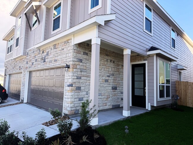 2218 Via Vicky Rd in Houston, TX - Building Photo - Building Photo