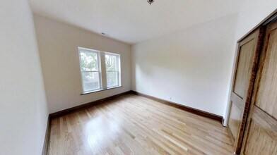 4957 N Whipple St in Chicago, IL - Building Photo - Building Photo