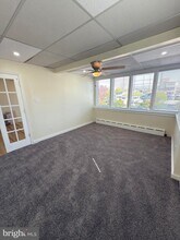 1 S Valley Rd in Paoli, PA - Building Photo - Building Photo