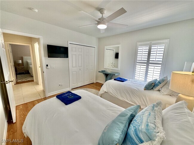 property at 798 107th Ave N