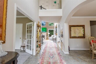9201 Trowbridge Cove in Austin, TX - Building Photo - Building Photo