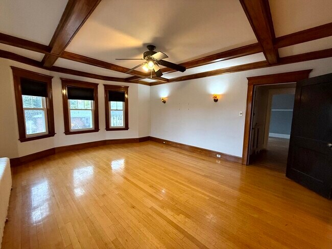 4 Adams Ave in Watertown, MA - Building Photo - Building Photo