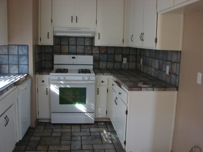 225 California St in Gridley, CA - Building Photo - Building Photo