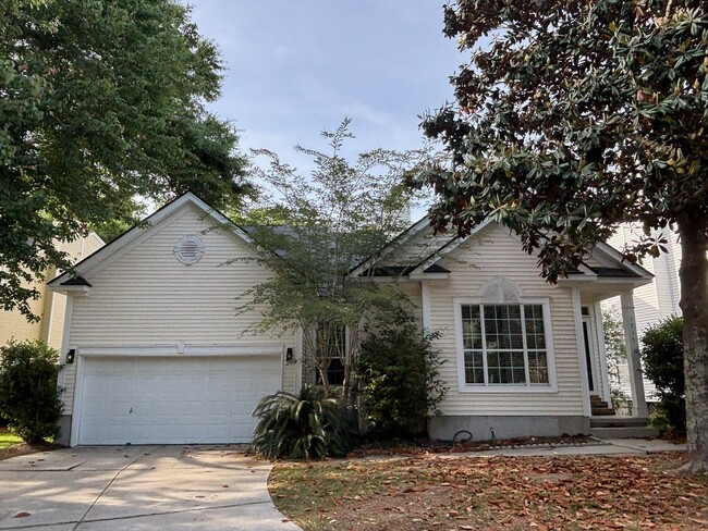 property at 1715 Crystal Lake Dr