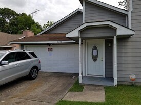 23242 Pebworth Pl in Spring, TX - Building Photo