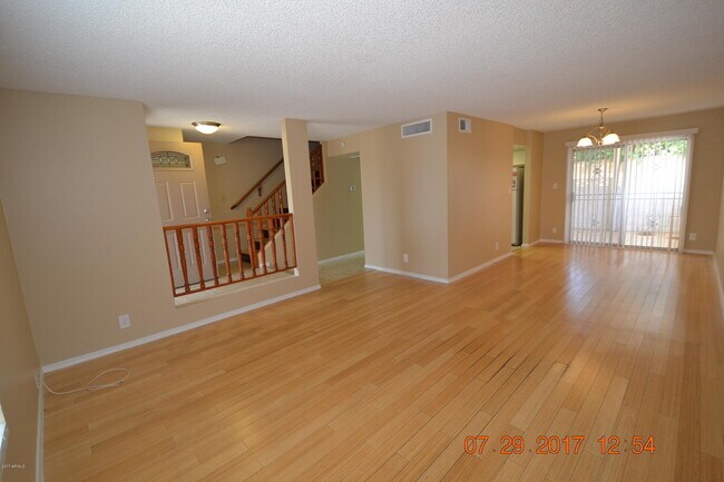 16033 N 25th Dr in Phoenix, AZ - Building Photo - Building Photo