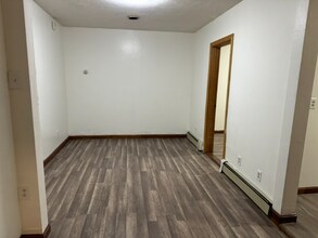 154 N Franklin St in Holbrook, MA - Building Photo - Building Photo