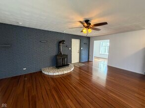 5585 Gallagher Dr in Greenwood, IN - Building Photo - Building Photo