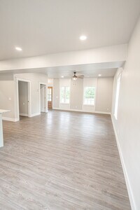 14124 Fairmount Rd photo'