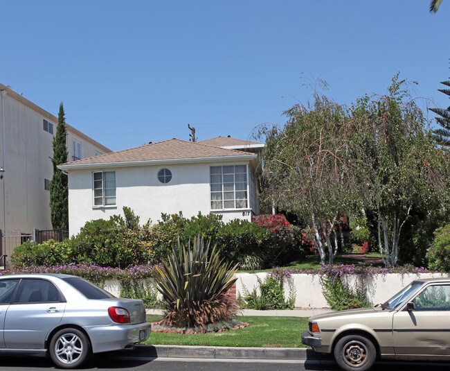 817 15th St in Santa Monica, CA - Foto de edificio - Building Photo