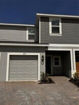 2719 Puffin Pl in Davenport, FL - Building Photo