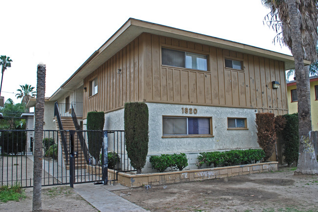 1820 Gramercy Ave in Anaheim, CA - Building Photo - Building Photo