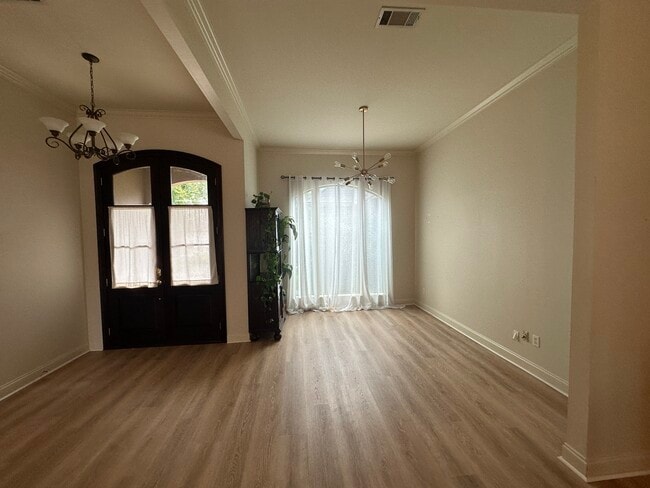 10532 Oakridge Park Ave in Baton Rouge, LA - Foto de edificio - Building Photo