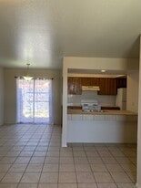 4002 N Calle Grande in Hobbs, NM - Building Photo