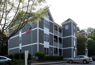 Camden Pointe Apartments in Durham, NC - Foto de edificio - Building Photo