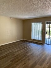 4401 Parkwood Ct in Bakersfield, CA - Building Photo - Building Photo