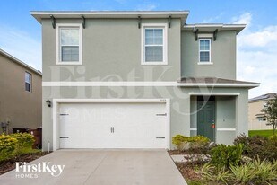 1055 Andean Ln in Davenport, FL - Building Photo