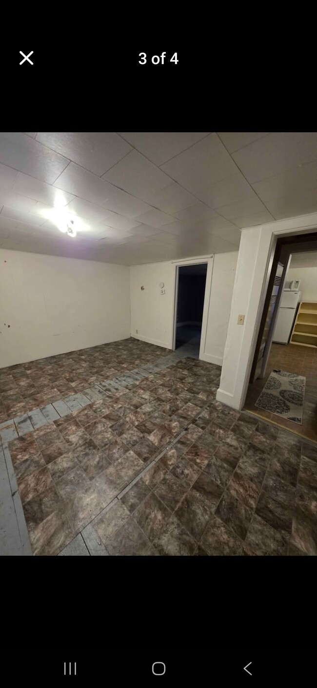 11 W Gates St in Rice Lake, WI - Building Photo - Building Photo