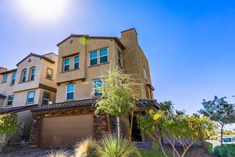 176 Campbelltown Ave in Henderson, NV - Building Photo - Building Photo