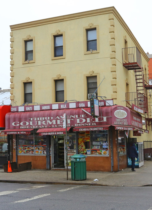 2034 3rd Ave in New York, NY - Building Photo