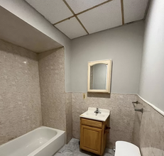 133 Godwin Ave, Unit 1 in Paterson, NJ - Foto de edificio - Building Photo
