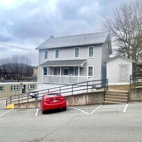302 S Allegheny St in Bellefonte, PA - Building Photo