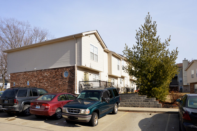 Royal Glen Townhomes in Burlington, KY - Building Photo - Building Photo