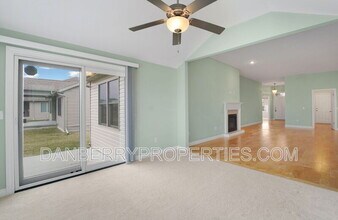 14866 Lake Winds Dr in Perrysburg, OH - Building Photo - Building Photo